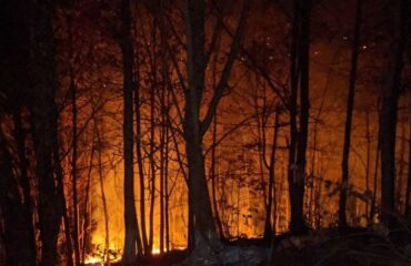 Incendio l’Aquila, le inquietanti ombre dell’Ecomafia