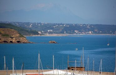 Legambiente e Wwf contro il cementificio sulla costa dei trabocchi